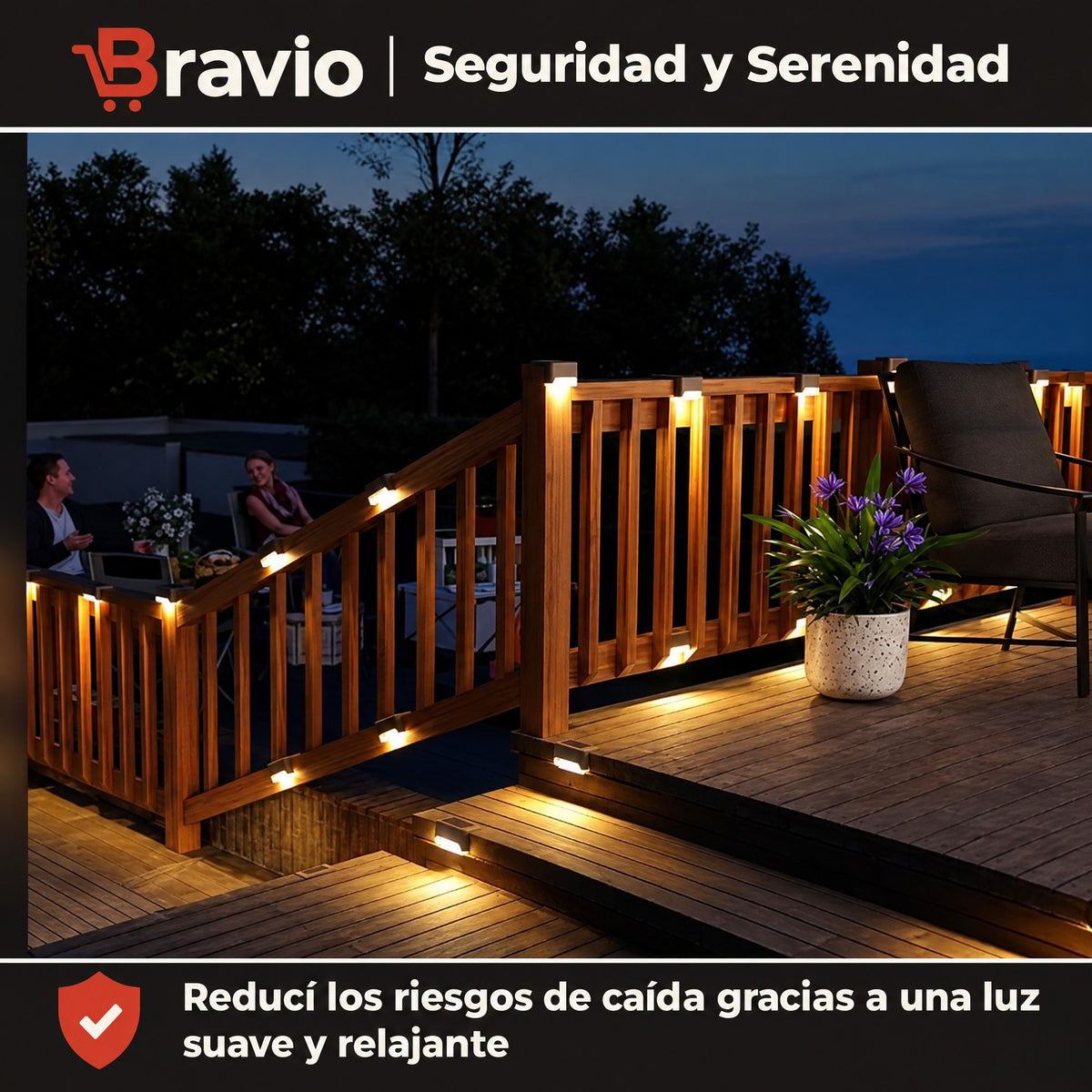 Luces LED solares Bravio en la terraza de noche